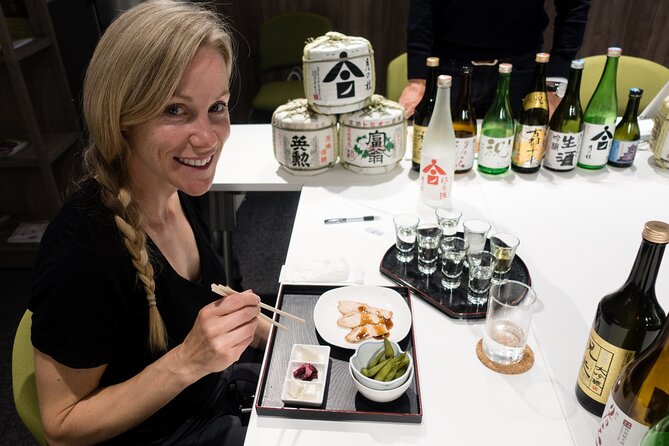 1.5-Hour Kyoto Insider Sake Experience with 7 Tastings & Pairings - Finding the meeting point in Fushimi