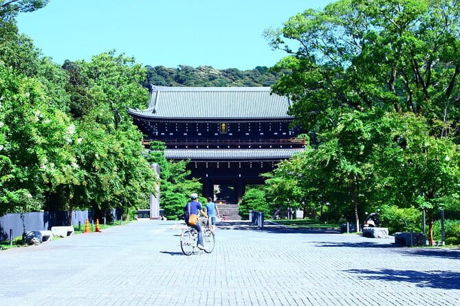 1 Hour Geisha Show in Kyoto - Q&A, translation, and the human side of the visit