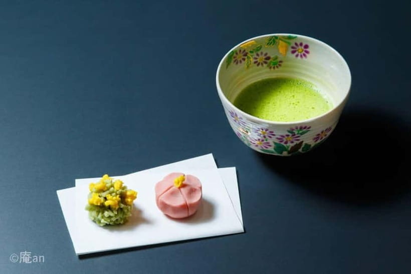 2 Types of Japanese Sweets making and Tea Ceremony - Ohigashi, a small lesson in Japanese sugar