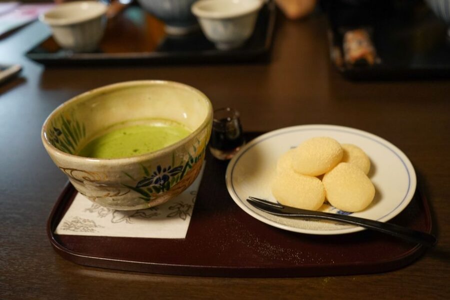 4.5-hr Kyoto Historical Highlights Bike Tour with UNESCO - A short stop at Heian Shrine