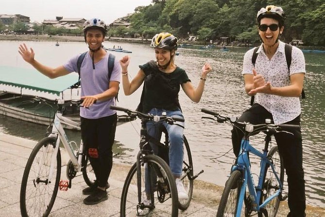 Afternoon Kyoto Bike Tour: Bamboo Forest, Monkeys & Hidden Spots - Iwatayama Monkey Park and the uphill walk