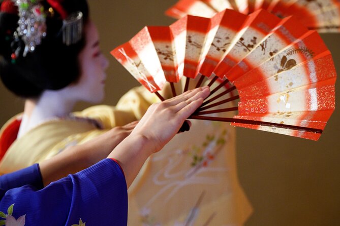Authentic Maiko Experience＆Kyoto Dinner (Free drink) at Noh Stage - Arriving at Okazaki-an before 6 p.m.