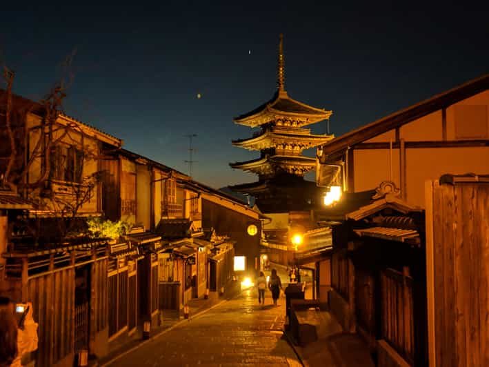 Best of Kyoto: Gion, Geisha, Pagodas & Cobblestones - Key points at a glance
