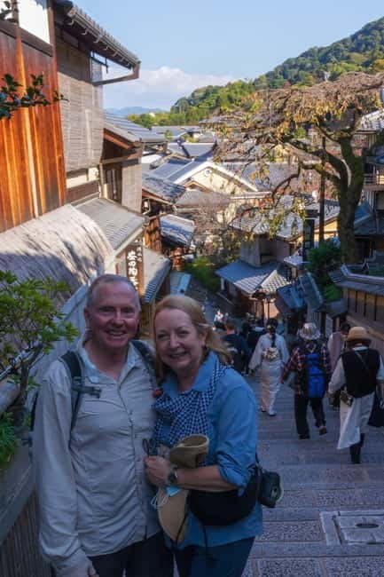 Best of Kyoto: Red Gates of Fushimi Inari & Kiyomizu Temple - How the guides shape the morning