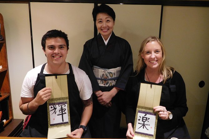Calligraphy Experience in Kyoto Townhouse - The strongest reasons to book