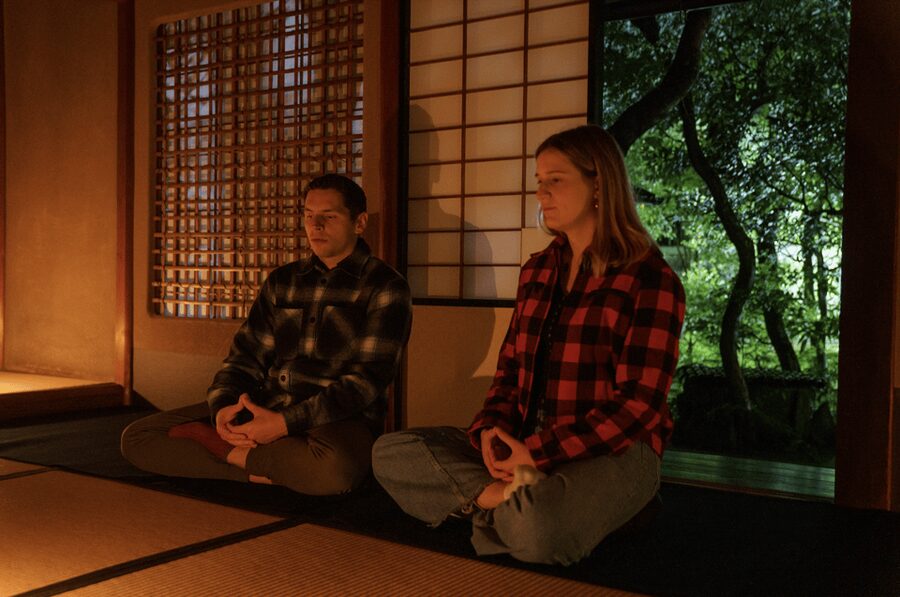 Candlelit Zen: Evening Meditation at Kyoto’s Secret Temple - Tea with the monk after meditation