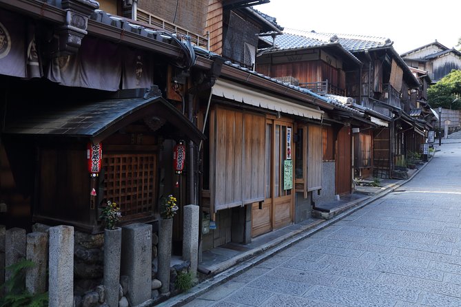 Carefree Private Exploration of Fushimi Inari, Gion, Kiyomizudera, and More - Quiet gardens at Kodaiji Temple