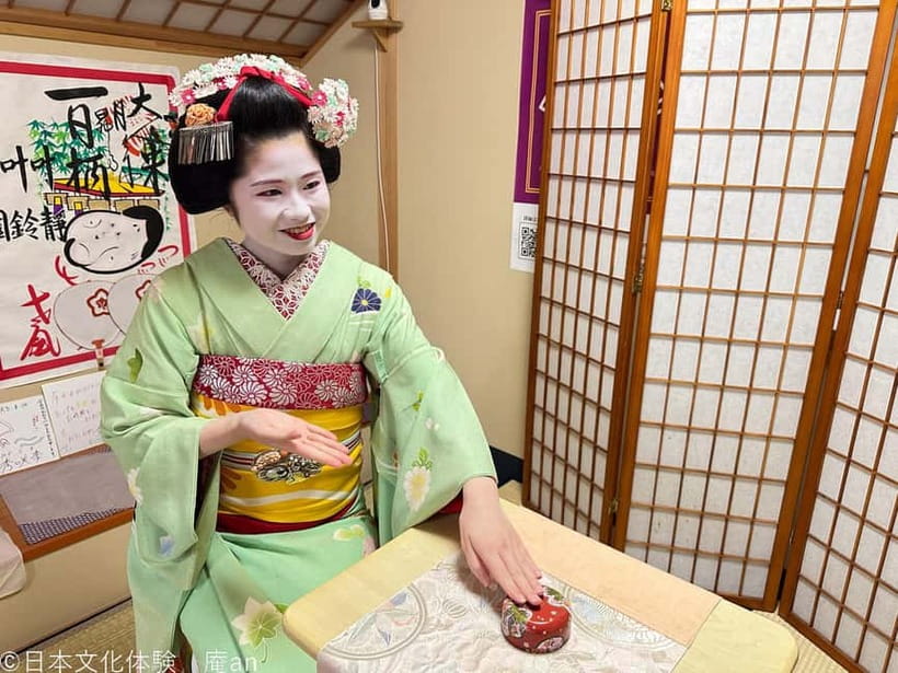 Dance and Game with Maiko - The game changes the mood
