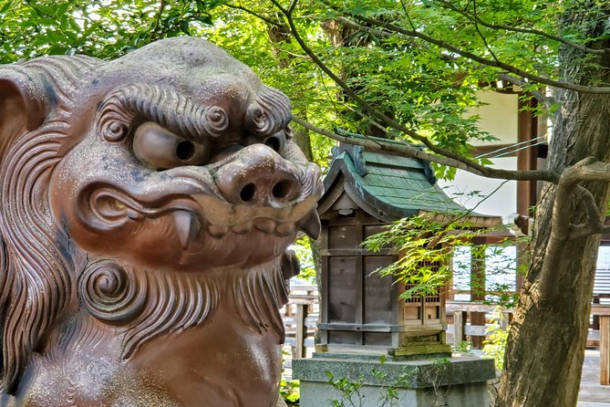 Dark Kyoto Tour - Starting at Yasaka Shrine and the story of plague