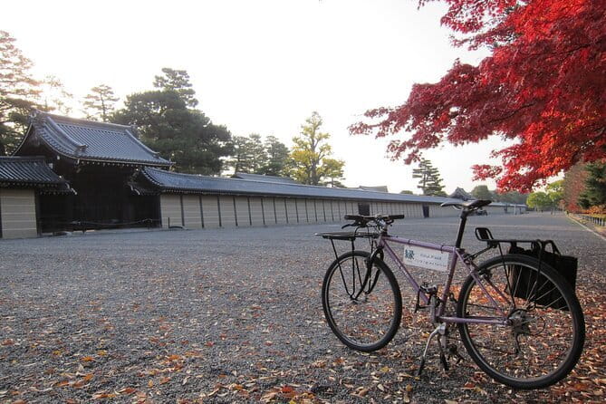 Discover Kyoto by Bike: Authentic Half Day Tour - Gion: old Kyoto streets on two wheels