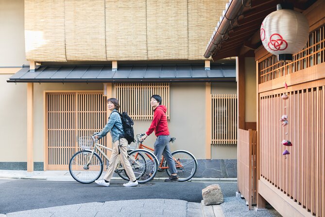 Explore Hidden Alleyway with a Local Expert (Afternoon Tour) - Gion, where postcard Kyoto becomes a real neighborhood