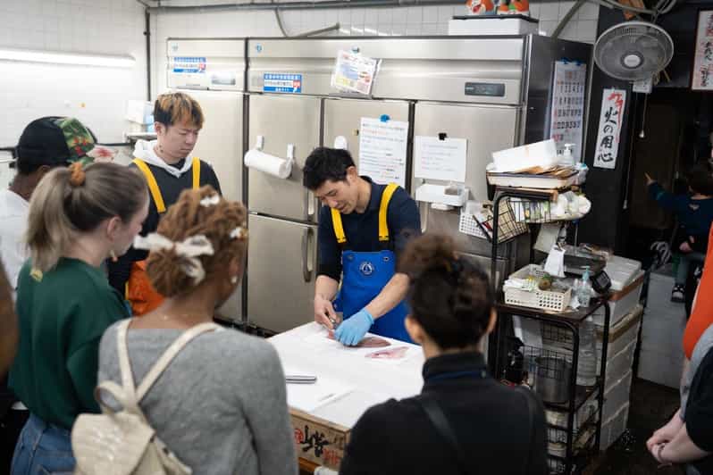 Fish cutting class - Should you book the fish cutting class?