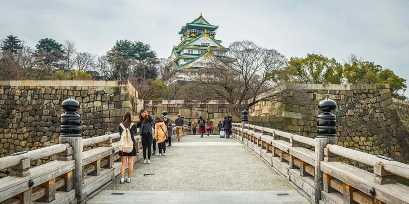 From Kyoto: Nara, Osaka & Kobe Day Trip – 3 Cities in 1 Day - Osaka Castle and its one-hour walk