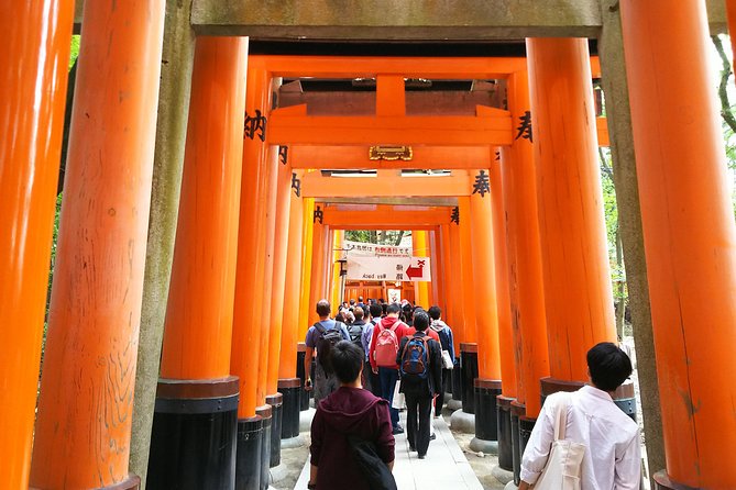 Fushimi Inari & Nara Highlights Walking Tour - The train ride turns Kyoto into a two-city day