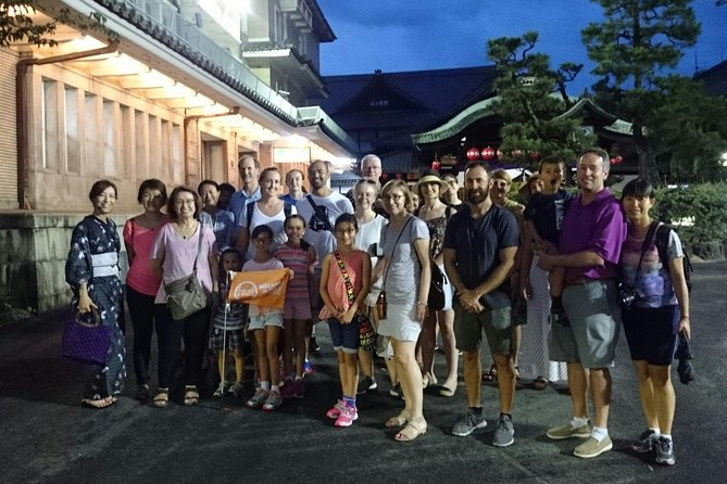 Gion Walking Tour by Night - Standard group or smaller group?