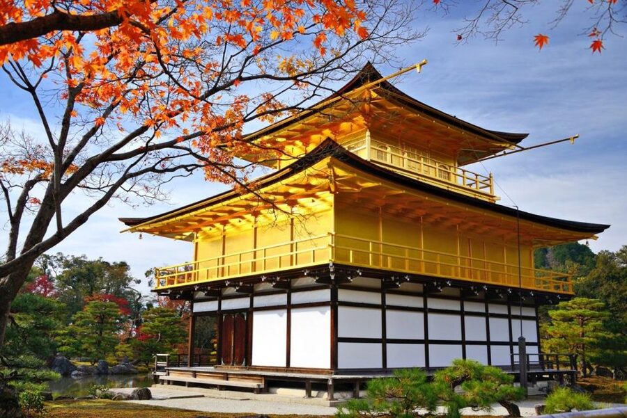 Golden Pavilion, Nijo Castle, & Nishiki Market Half day tour - Kinkaku-ji: Kyoto’s golden first stop