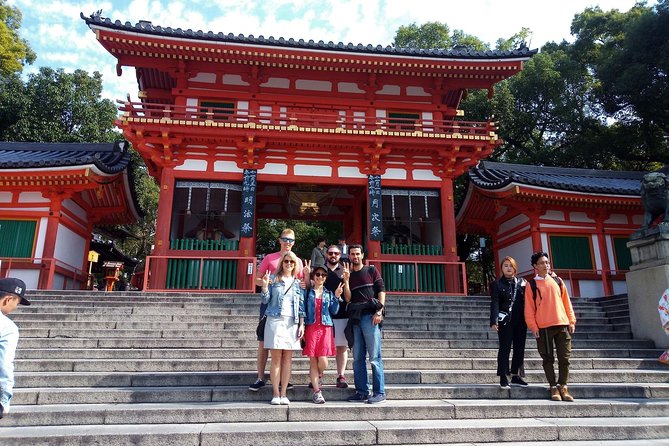 Guided Gion Tour: Explore Kyoto’s Historic Geisha District - Hanamikoji Street and Traditional Machiya