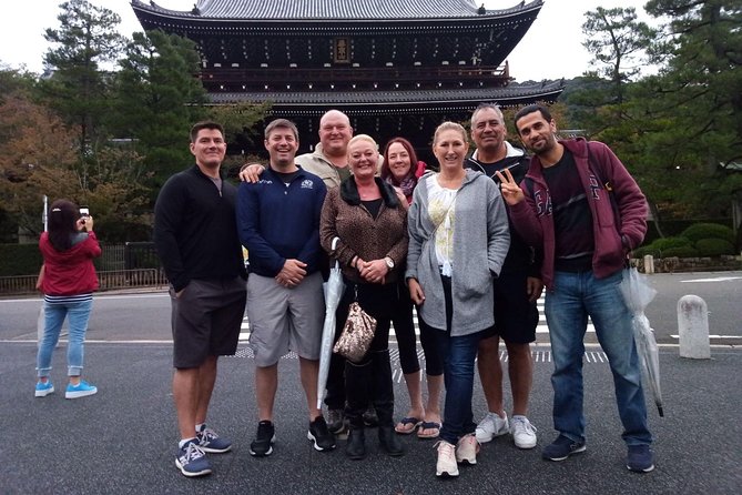 Guided Gion Tour: Explore Kyoto’s Historic Geisha District - Chion-in Temple Gate in Fifteen Minutes