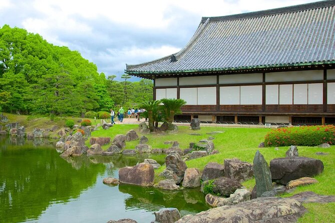 Historical Kyoto E-Bike Tour - Kitano Tenmangu and the world of learning