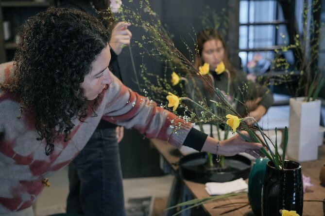 Ikebana Traditional Japanese Art of Flower Arranging - What the price includes in practical terms