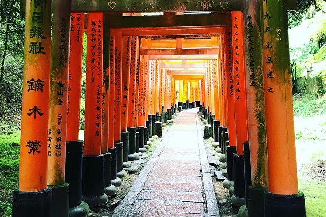 Inside of Fushimi Inari - exploring and lunch with locals - The gate factory, an unusual local stop