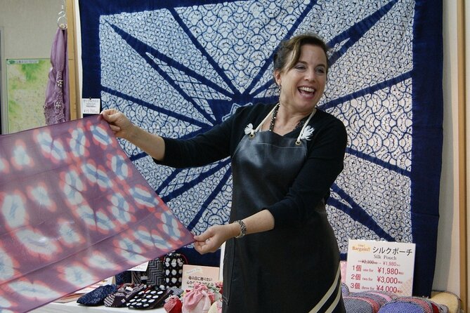 Itajime Shibori Scarf Class - Choosing fabric, colors, and a pattern