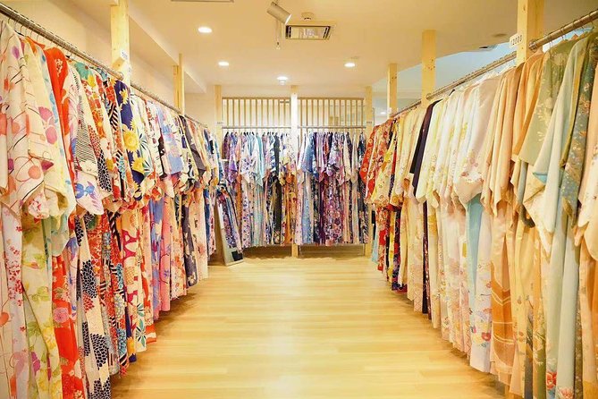 Kimono and Yukata Experience in Kyoto - What the Professional Fitting Is Really Like