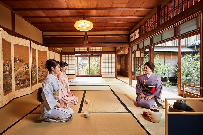 Kimono Tea Ceremony at Kyoto Maikoya, NISHIKI - What the Maikoya Nishiki experience is really like