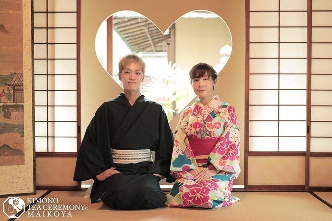 Kimono Tea Ceremony at Kyoto Maikoya, NISHIKI - The traditional room and photo time