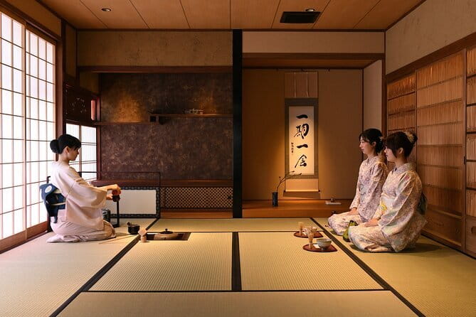 Kimono Tea Ceremony Experience at Kyoto Oritzuruya, Nishiki - Key points to know before booking
