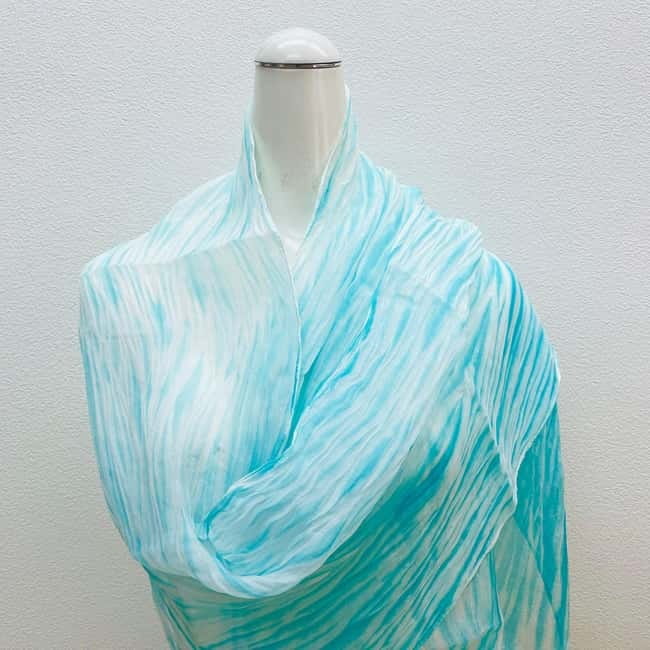 Kyo-arashi Shibori Scarf Class at Kyoto Shibori Museum - Making a patterned scarf with Kyoto’s tube-and-string method