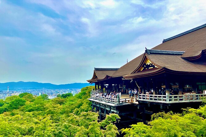 Kyoto 1 Day Golden Route Bus Tour - Fushimi Inari and the orange gate walk