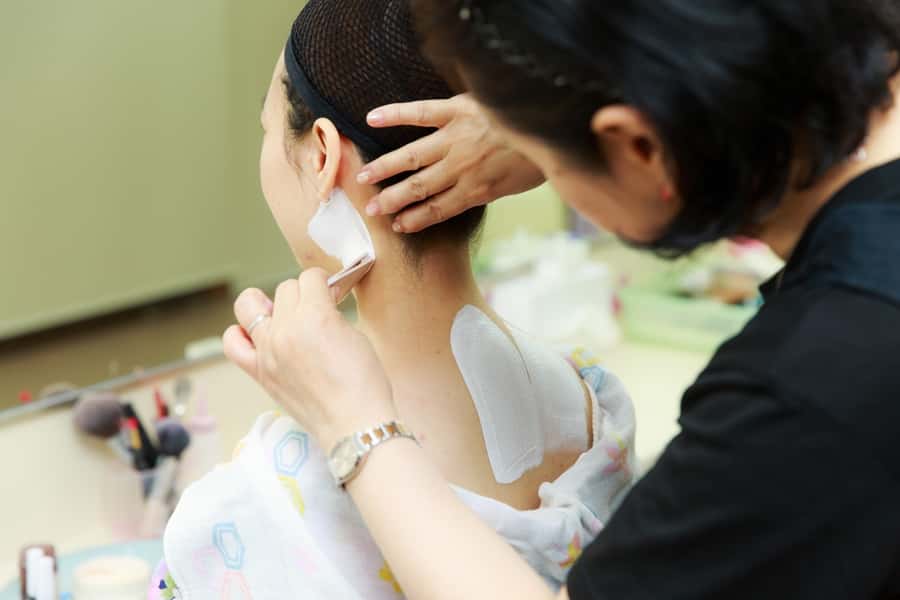 Kyoto: 2-Hour Maiko Makeover and Photo Studio Shoot - A professional indoor photo studio