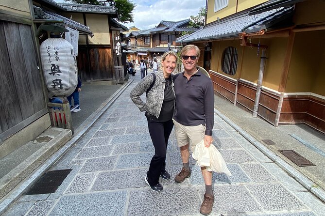Kyoto 4 hr Gion Private Guided Tour & Maiko or Geisha Dinner - Ozashiki asobi instead of a flashy show