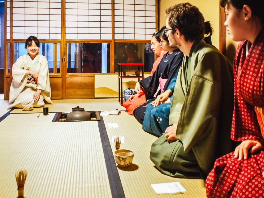 Kyoto: 45-Minute Tea Ceremony Lesson Experience - Making your own tea on tatami