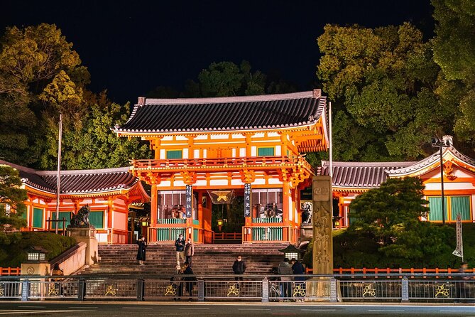 Kyoto 5-Star Geisha Night Walk: Small-Group Authentic Experience - Key points at a glance