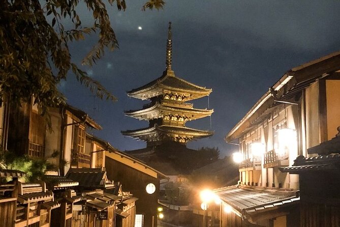 Kyoto 5-Star Geisha Night Walk: Small-Group Authentic Experience - Hōkan-ji, Ninenzaka, and the best evening photographs