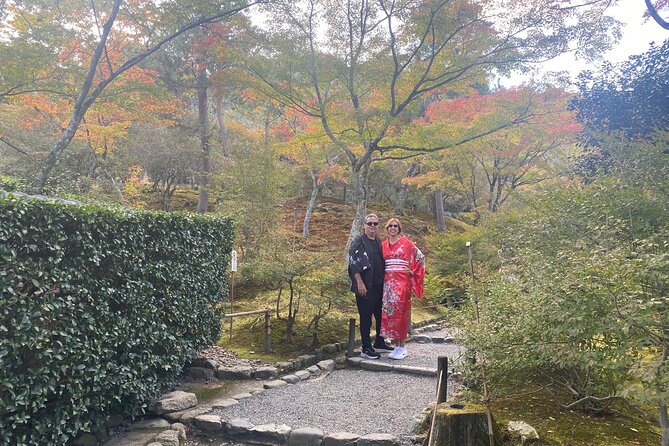 Kyoto 6hr Private Guided Tour & Kimono Experience - Gardens at Taizo-in, Ryoan-ji, and Shugakuin