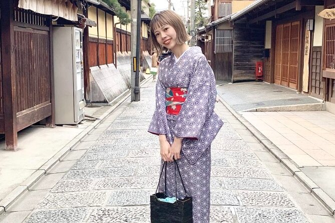 Kyoto 6hr Private Guided Tour & Kimono Experience - Fushimi Inari, with more than a red-torii photograph