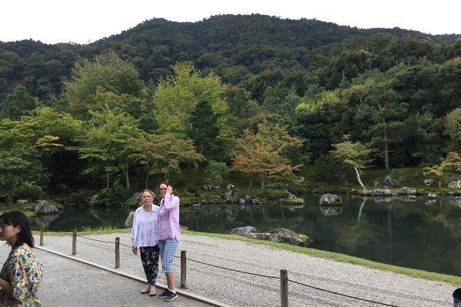 Kyoto Arashiyama & Sagano Bamboo Private Tour with Government-Licensed Guide - Adashino Nenbutsuji and Otagi Nenbutsuji