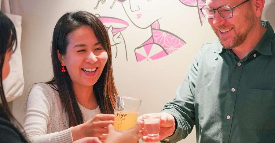 Kyoto : Bar Hopping Tour in Pontocho Alley at Night - Why Pontocho works so well after dark