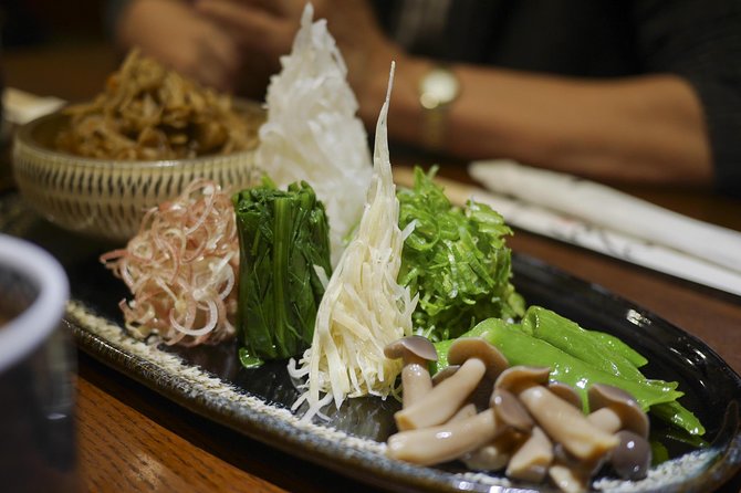 Kyoto Casual Evening Pontocho Food Tour - Gion Shirakawa and the city’s old evening mood