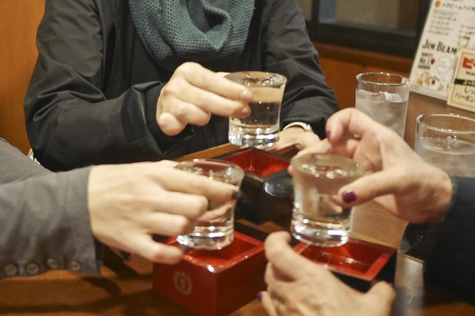 Kyoto Casual Evening Pontocho Food Tour - Pontocho lanes, Tatsumi Bridge, and Tatsumi Daimyojin Shrine