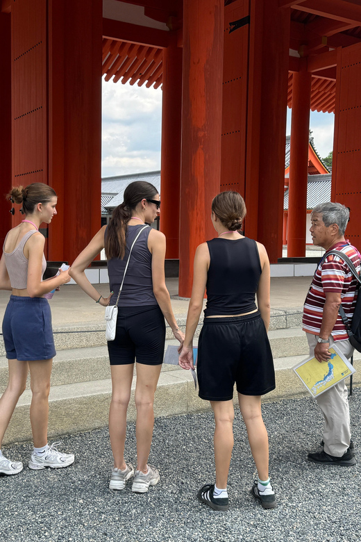 Kyoto: Discover Every Bit of Kyoto Imperial Palace - Gardens that slow the pace
