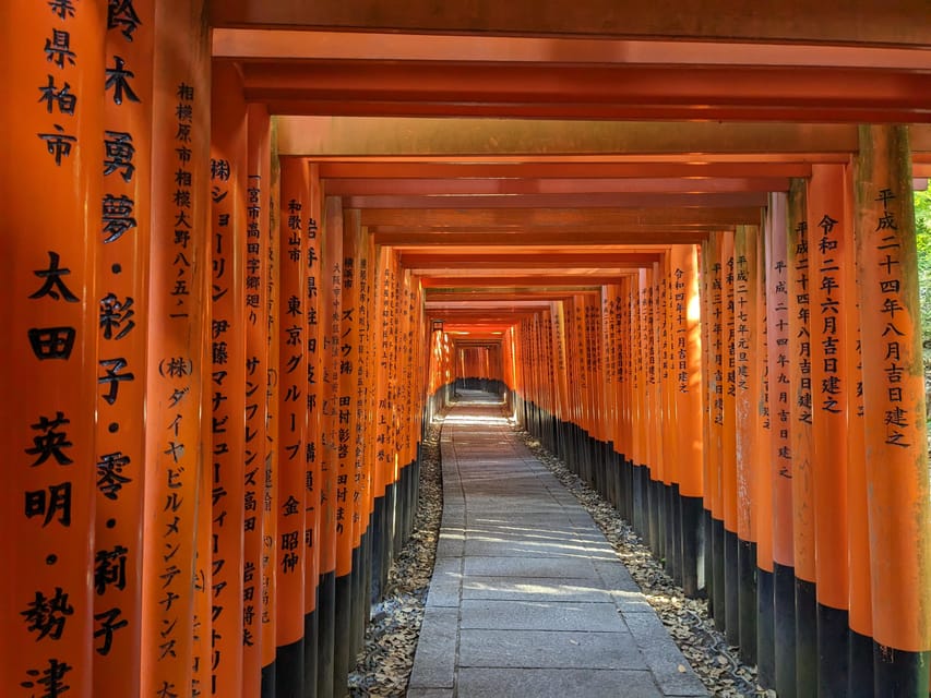 Kyoto: Early Morning Fushimi Inari Shrine - Beat the Crowds - The orange torii gates and photo opportunities