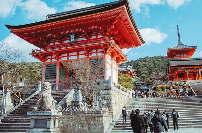 Kyoto East Early Morning Walking Tour - Finishing at Kiyomizu-dera