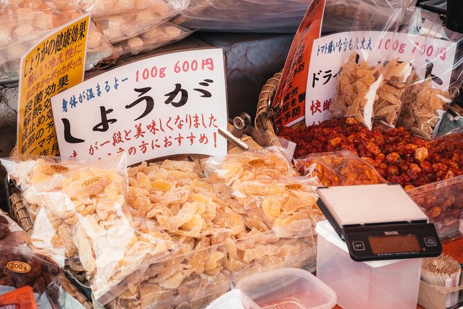 Kyoto Flea Market Cultural Exchange with English Learners - What the two-hour private format means