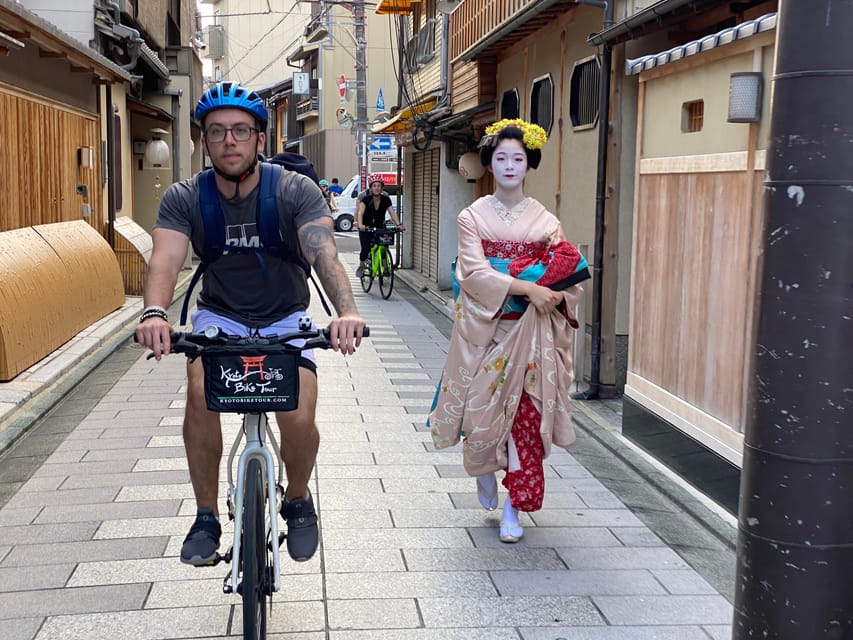 Kyoto: Full-Day City Highlights Bike Tour with Light Lunch - Why this Kyoto bike route works