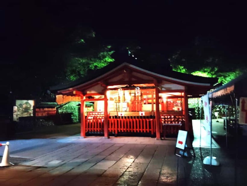 Kyoto: Fushimi Inari Taisha Night Tour with Guide - Why the $49 price can make sense