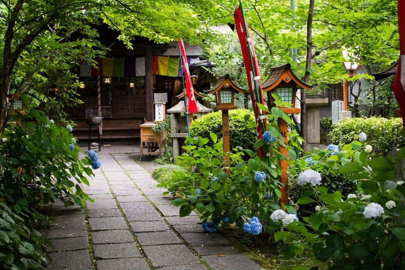 Kyoto: Fushimi Sake District Tour with Boat Ride - Key points at a glance